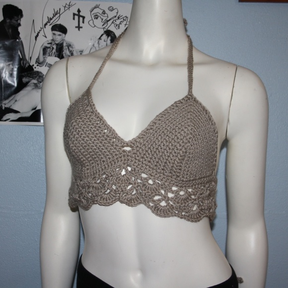Crocheted Halter Crop Top festival top - Picture 3 of 6